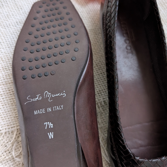 Sesto Meucci Dark Brown Woven Loafers - Picture 7 of 9